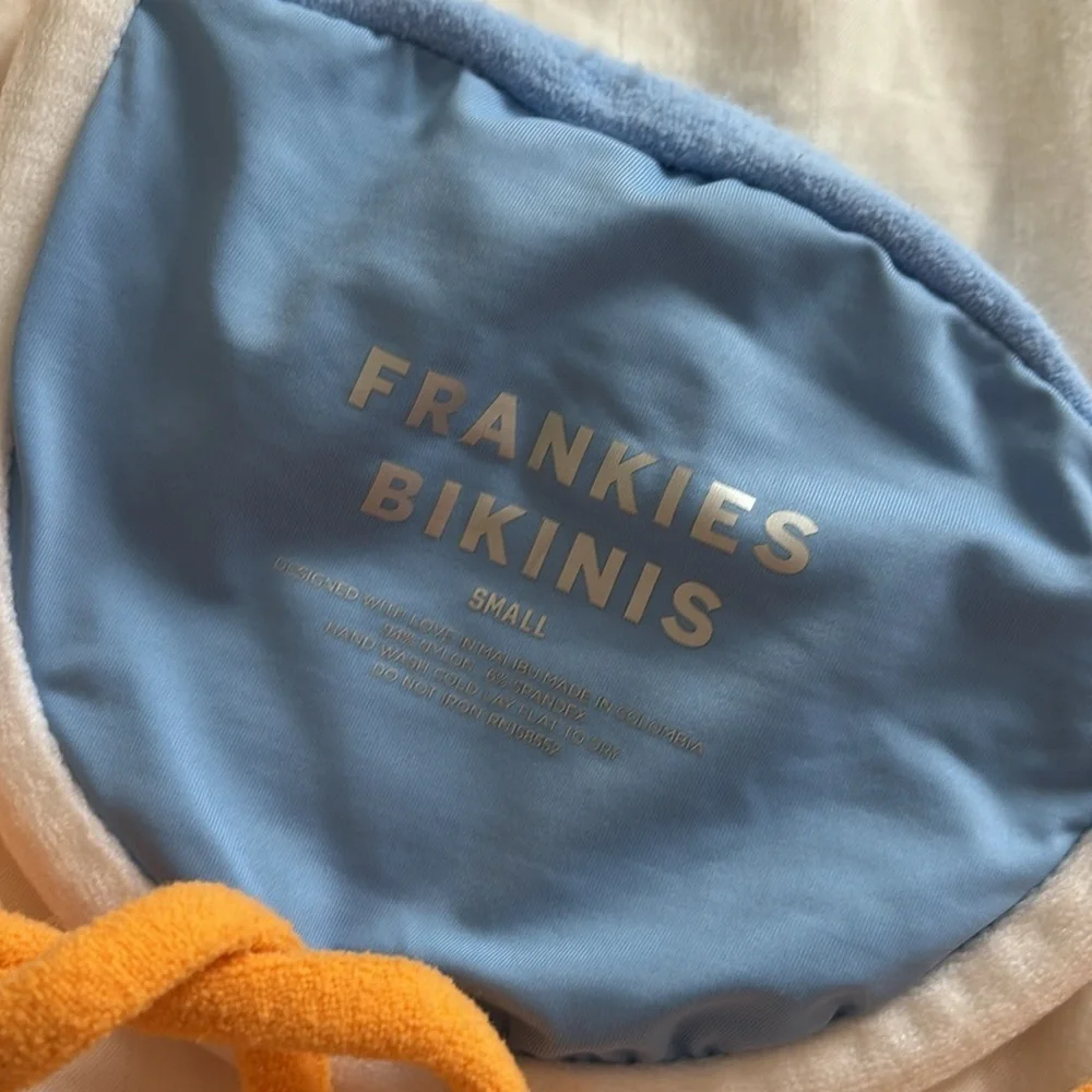 Frankie’s Bikinis Maggie Terry Underwire Bikini Top size Small